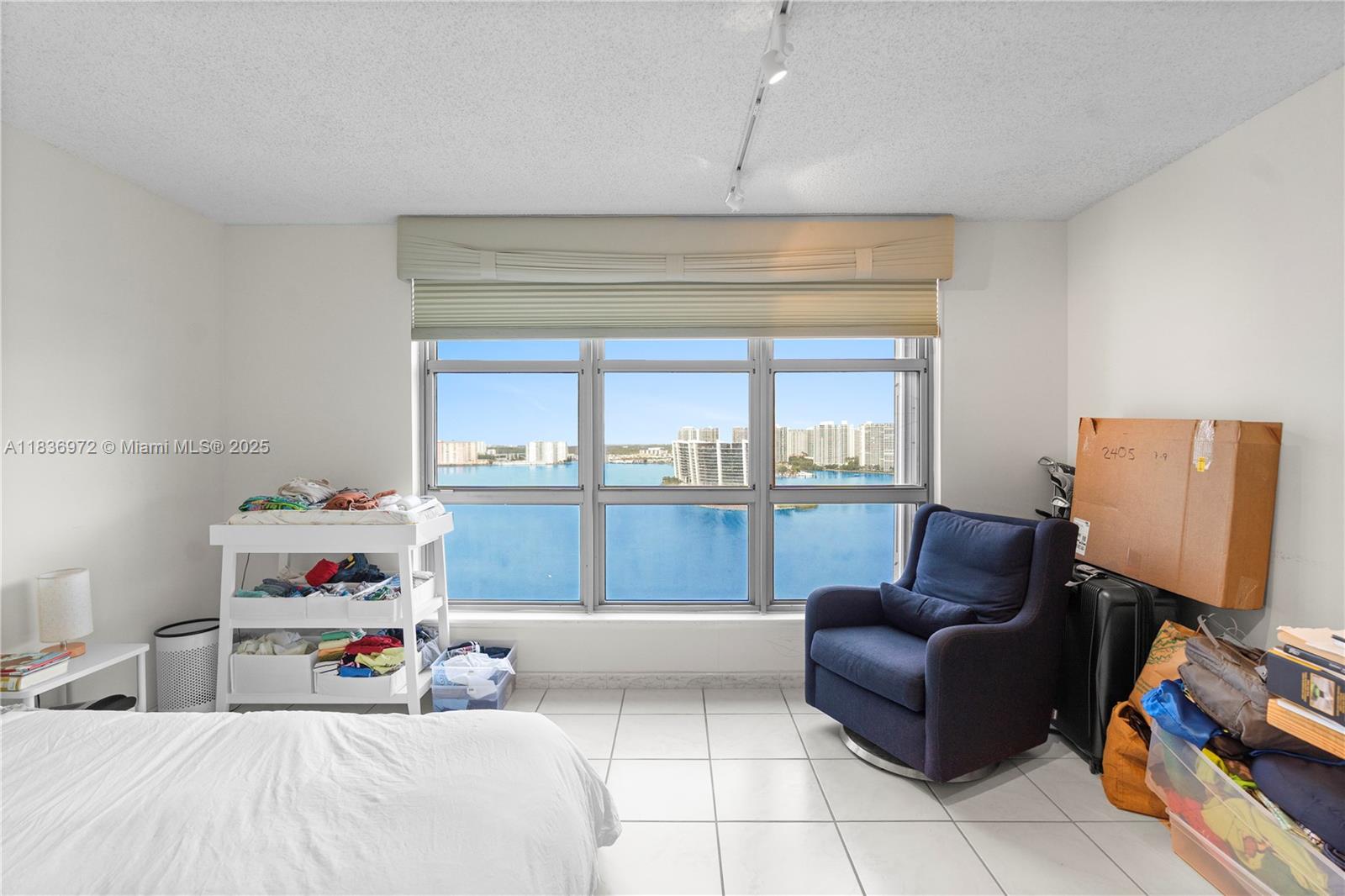 19101 NE 36th Ct #2405, Aventura, Florida image 7