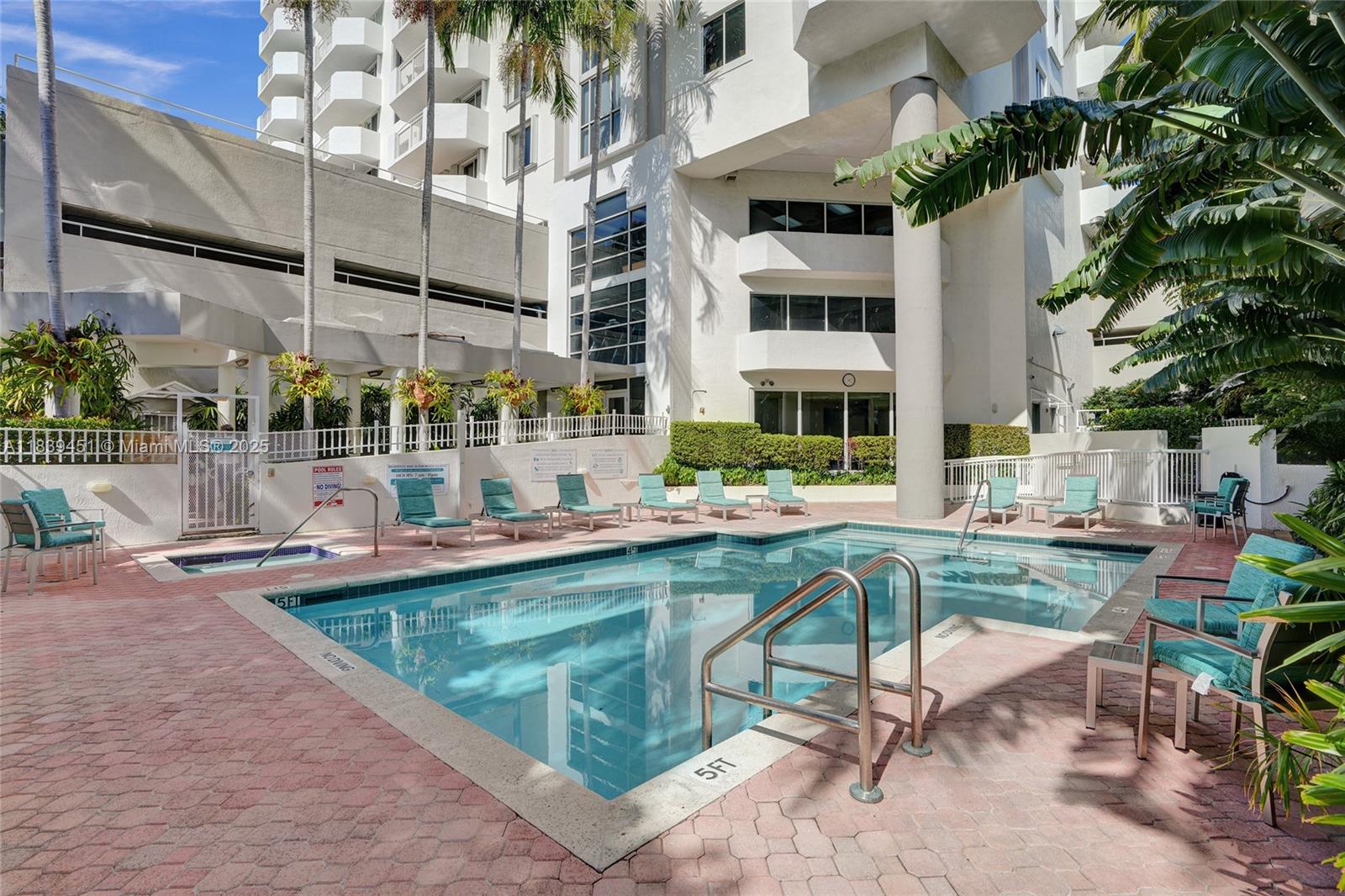 1621 Bay Rd #606, Miami Beach, Florida image 50