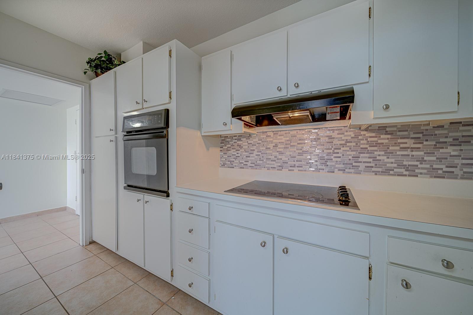 900 Bay Dr #303, Miami Beach, Florida image 12