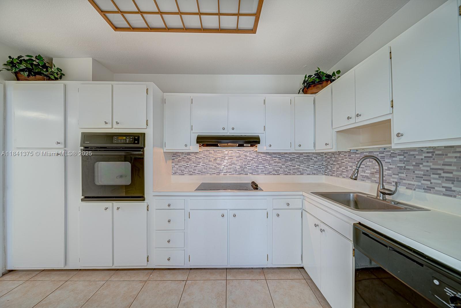 900 Bay Dr #303, Miami Beach, Florida image 13