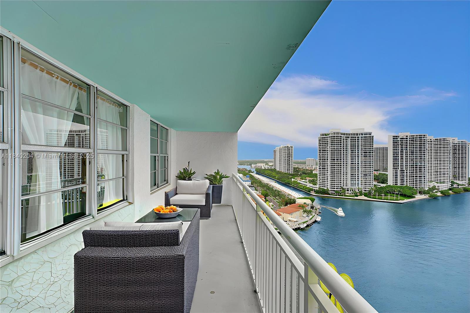 301 174th St #2201, Sunny Isles Beach, Florida image 14