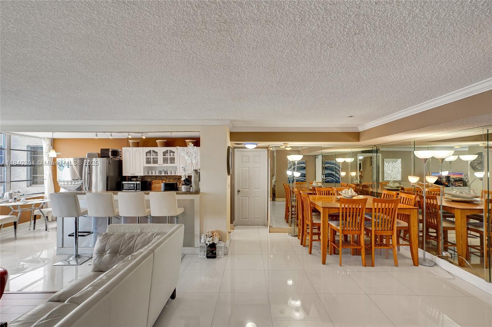 301 174th St #2201, Sunny Isles Beach, Florida image 29