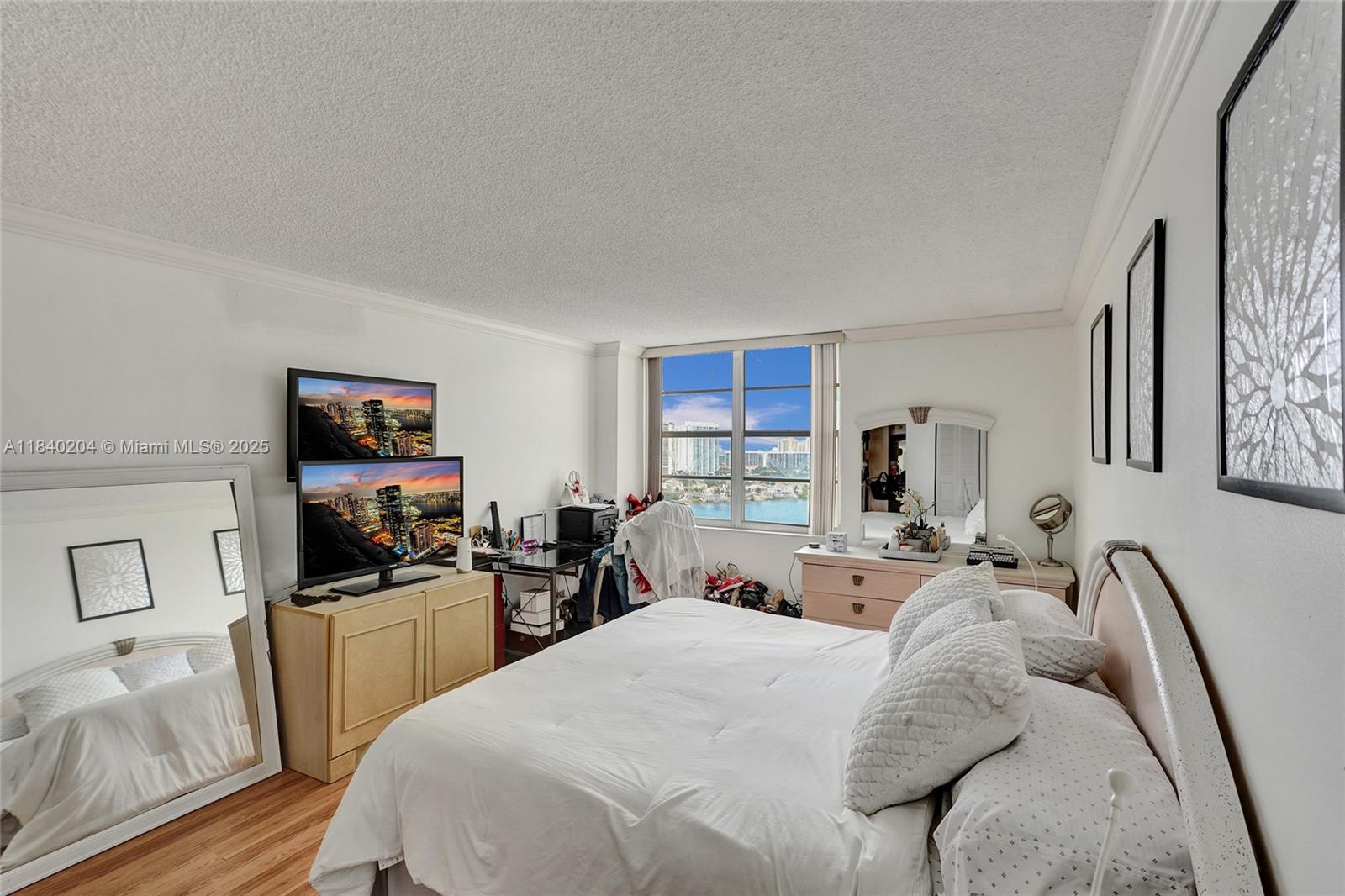 301 174th St #2201, Sunny Isles Beach, Florida image 30