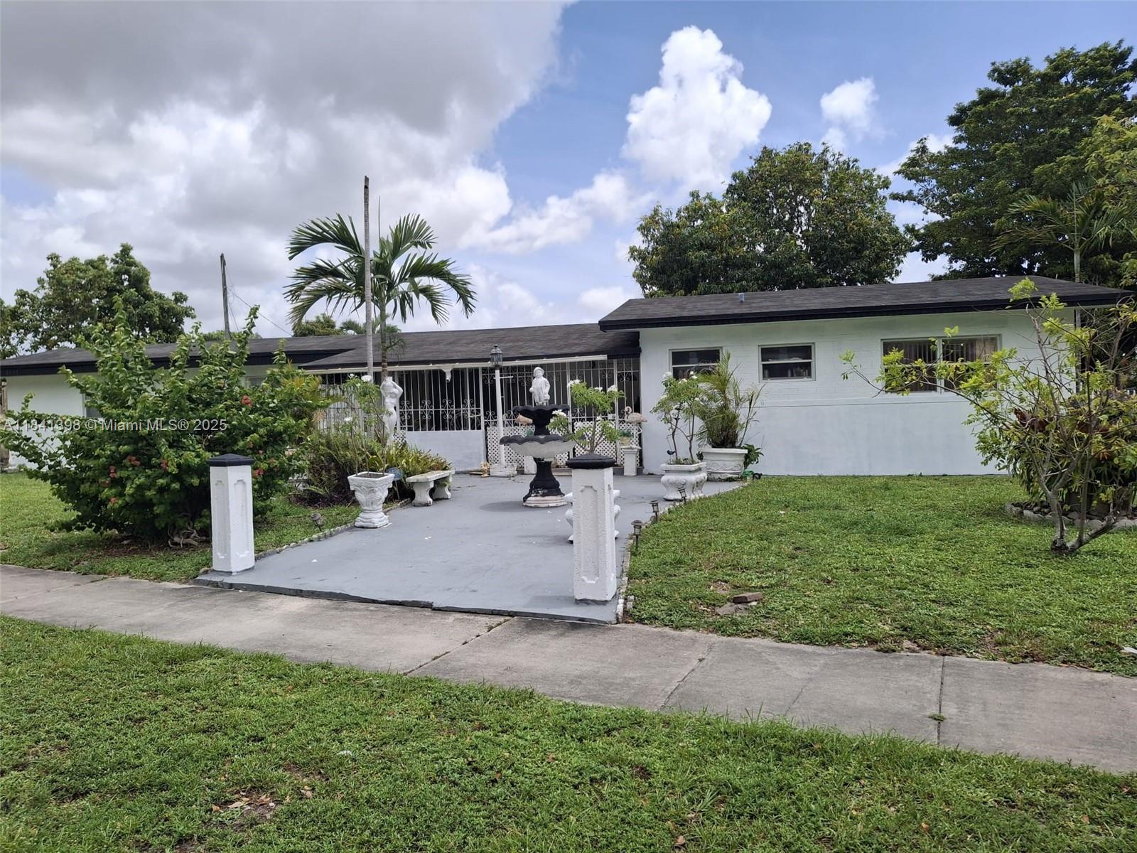 551 W 65th Dr, Hialeah, Florida image 3