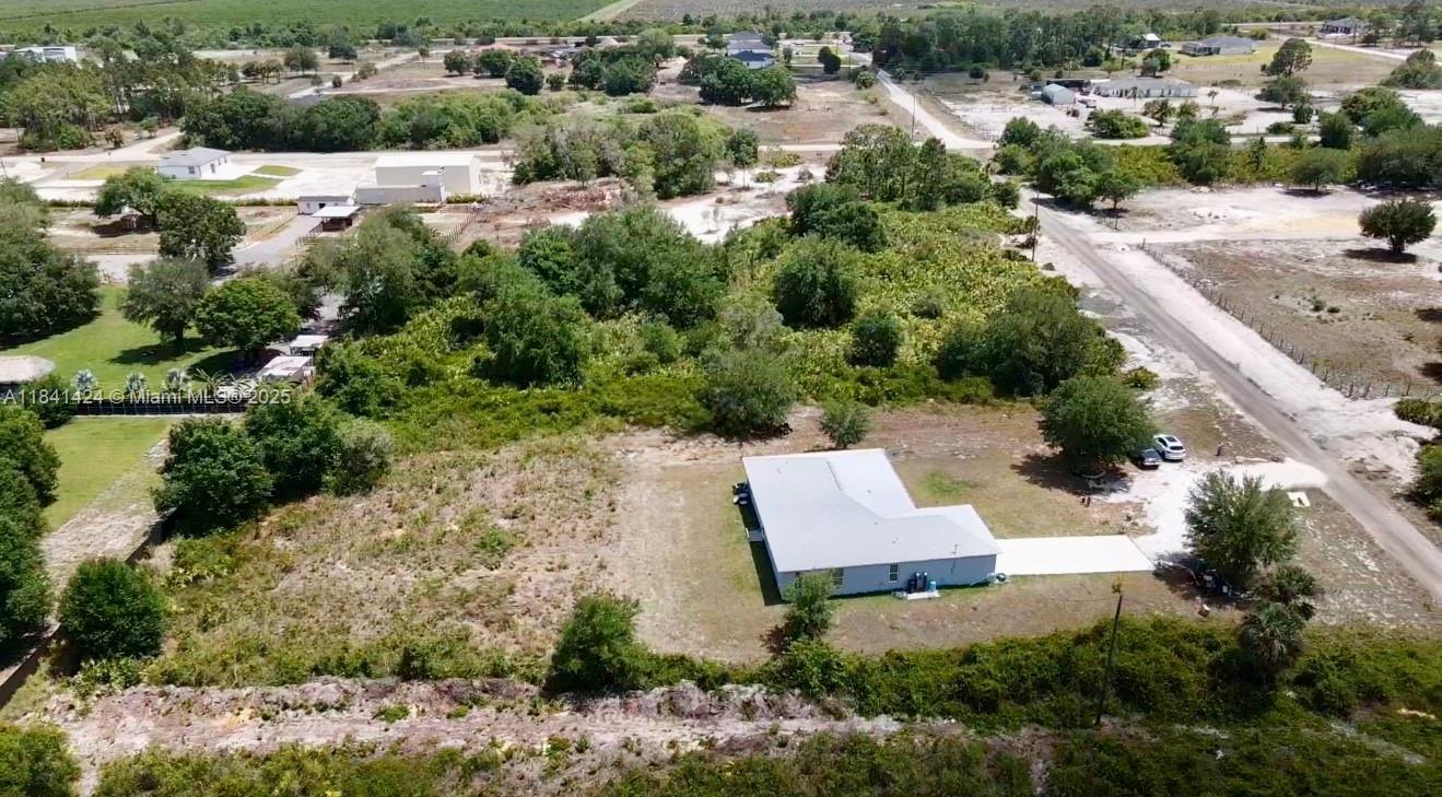 7824 6th Ter, La Belle, Florida image 38