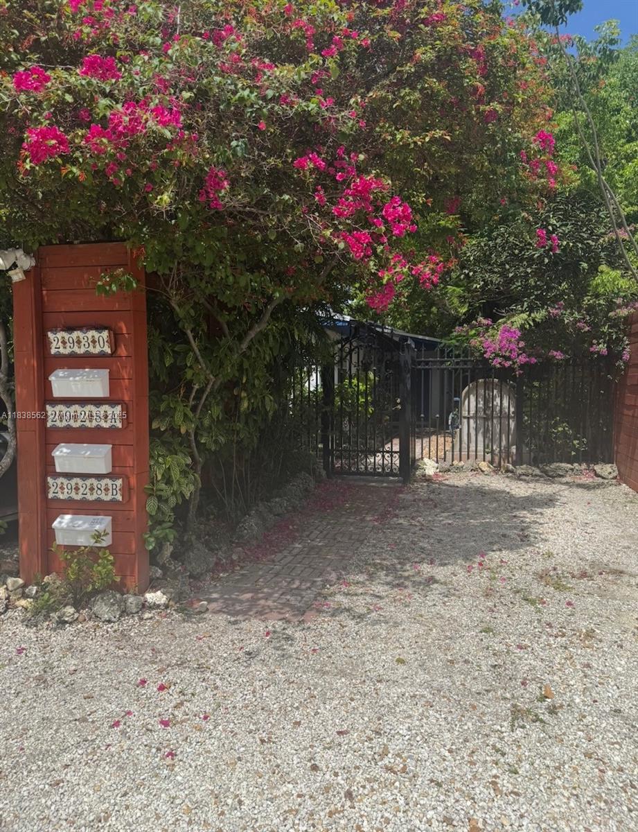 Property photo # 0