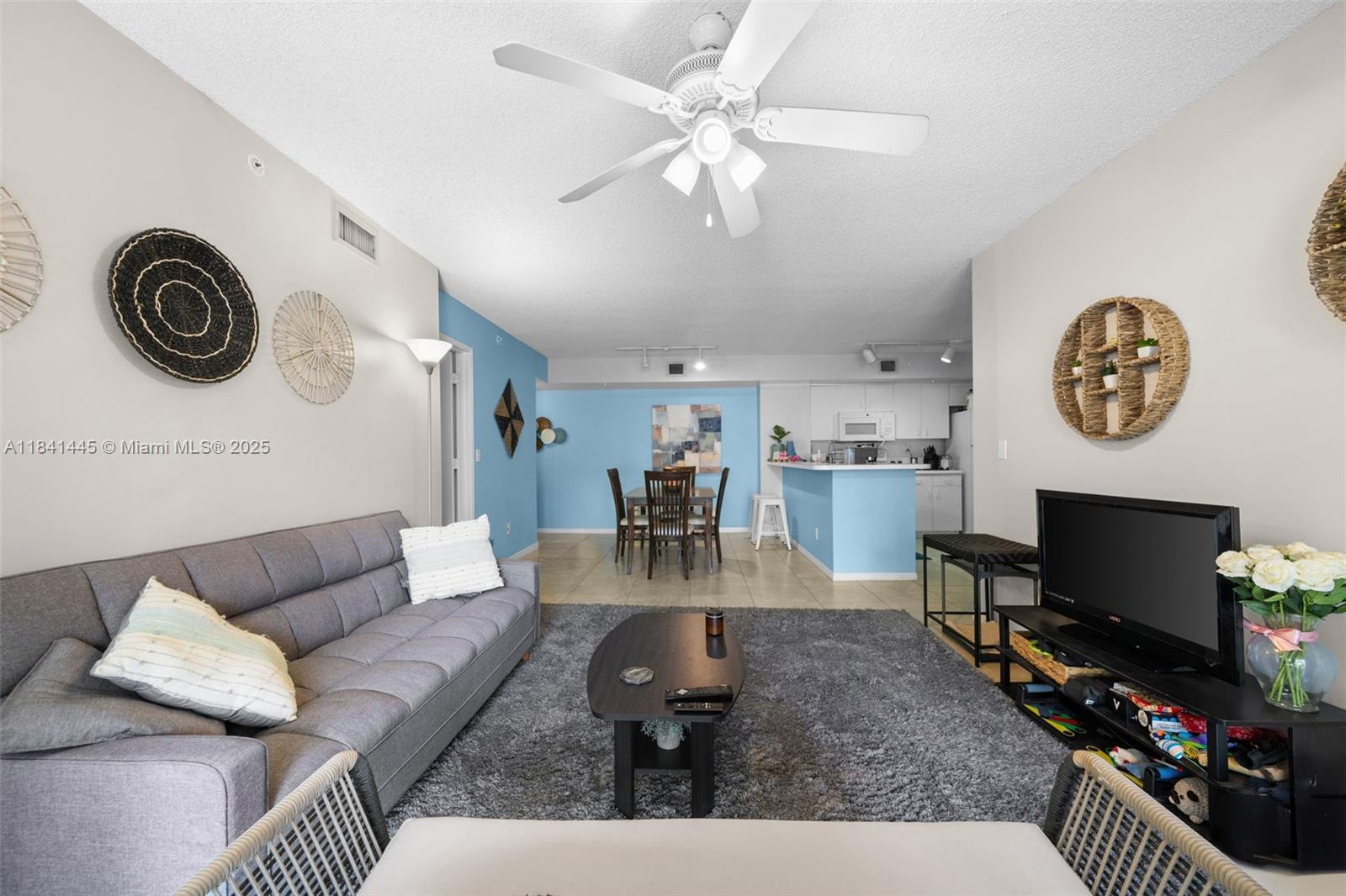Property photo # 8