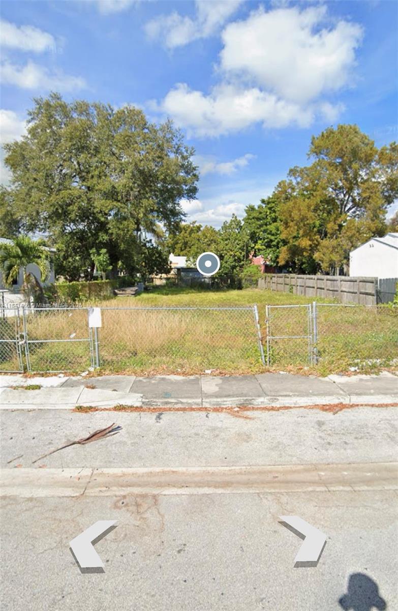 247 NW 45th St, Miami, Florida image 4