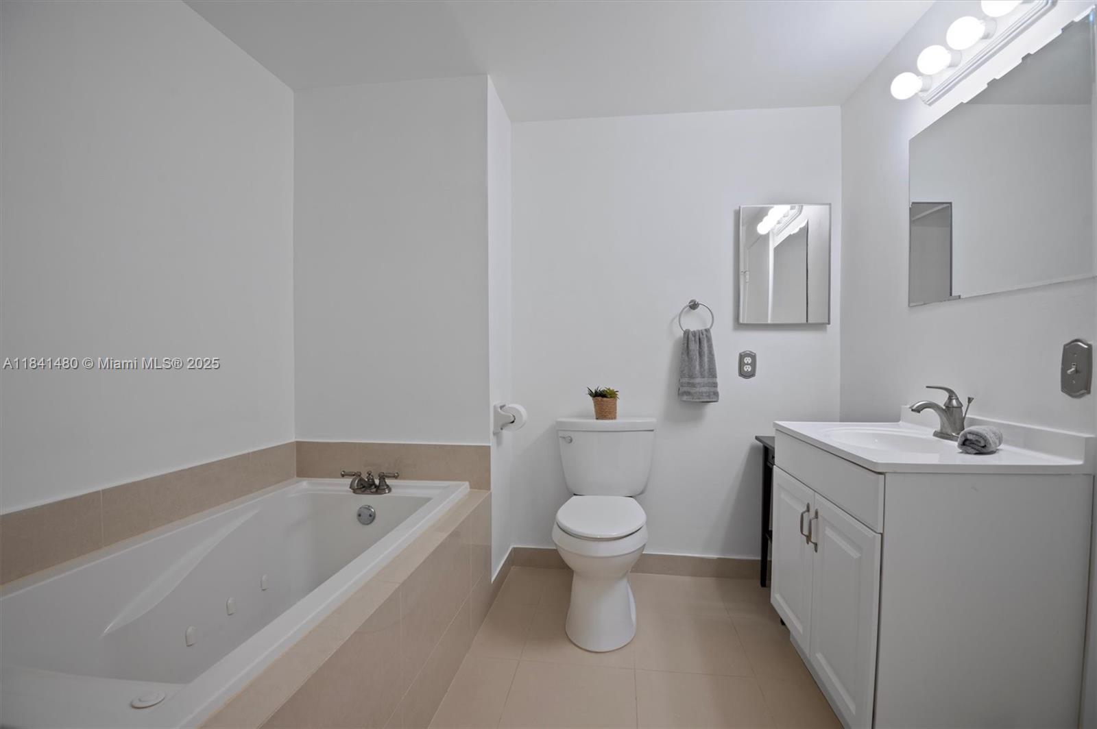 3165 Jackson Ave #3, Miami, Florida image 13