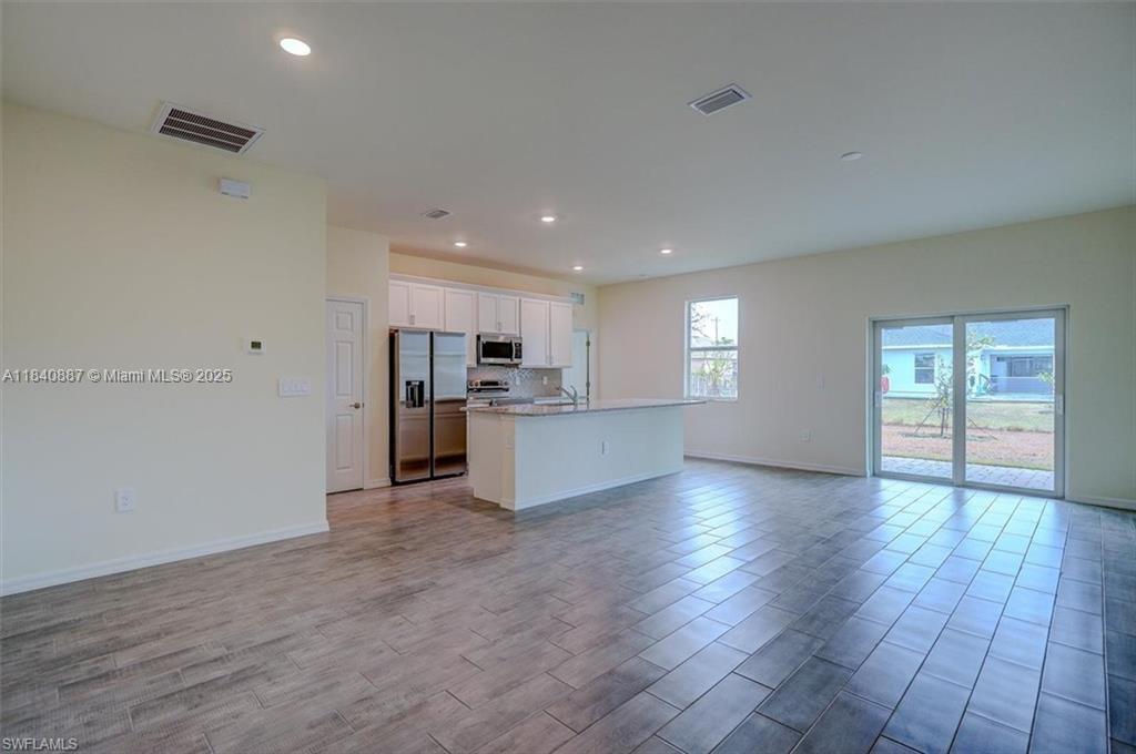 Property photo # 8