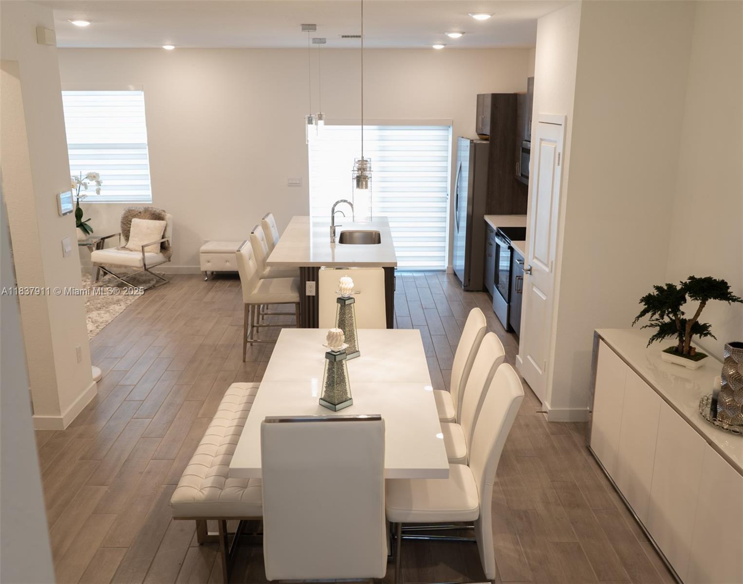 824 SE 18th St, Homestead, Florida image 3