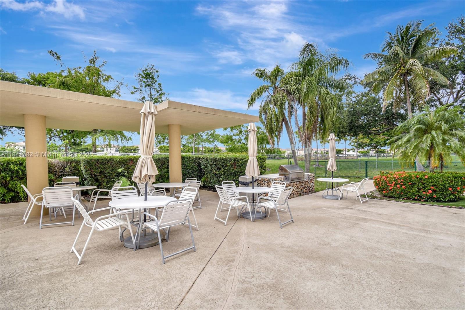 800 NE 195th St #212, Miami, Florida image 19