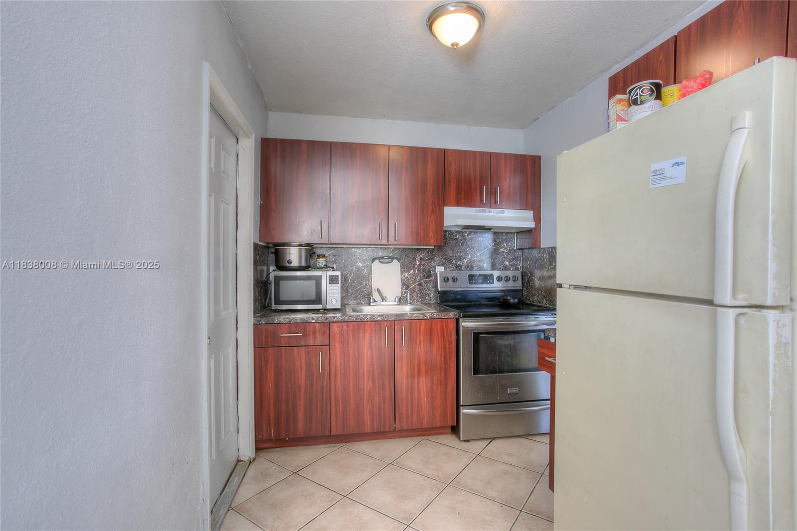 3030 NW 13th St, Fort Lauderdale, Florida image 5