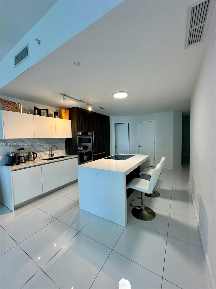 851 NE 1st Ave #3005, Miami, Florida image 9