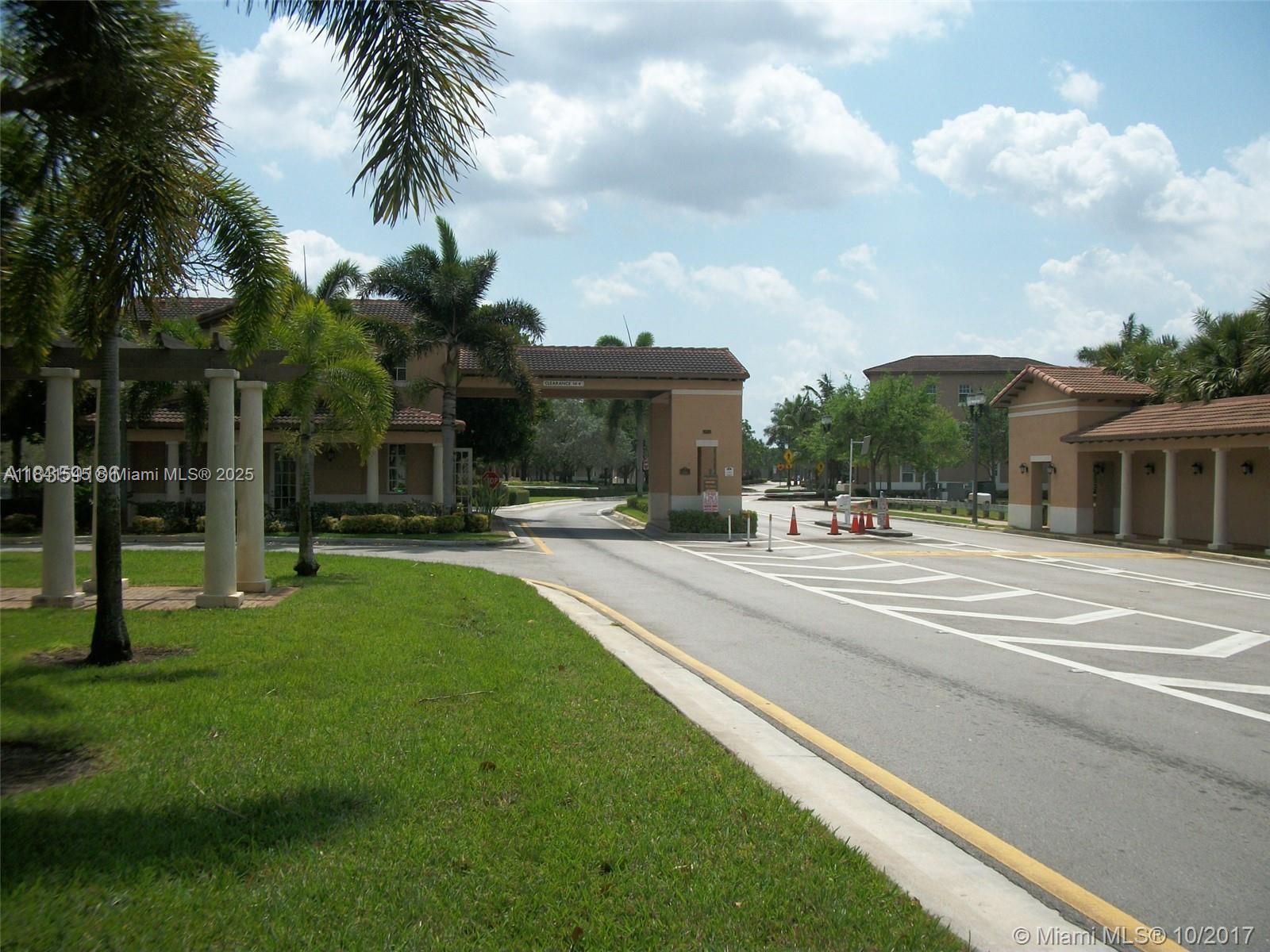 14615 SW 14th St #14615, Pembroke Pines, Florida image 7