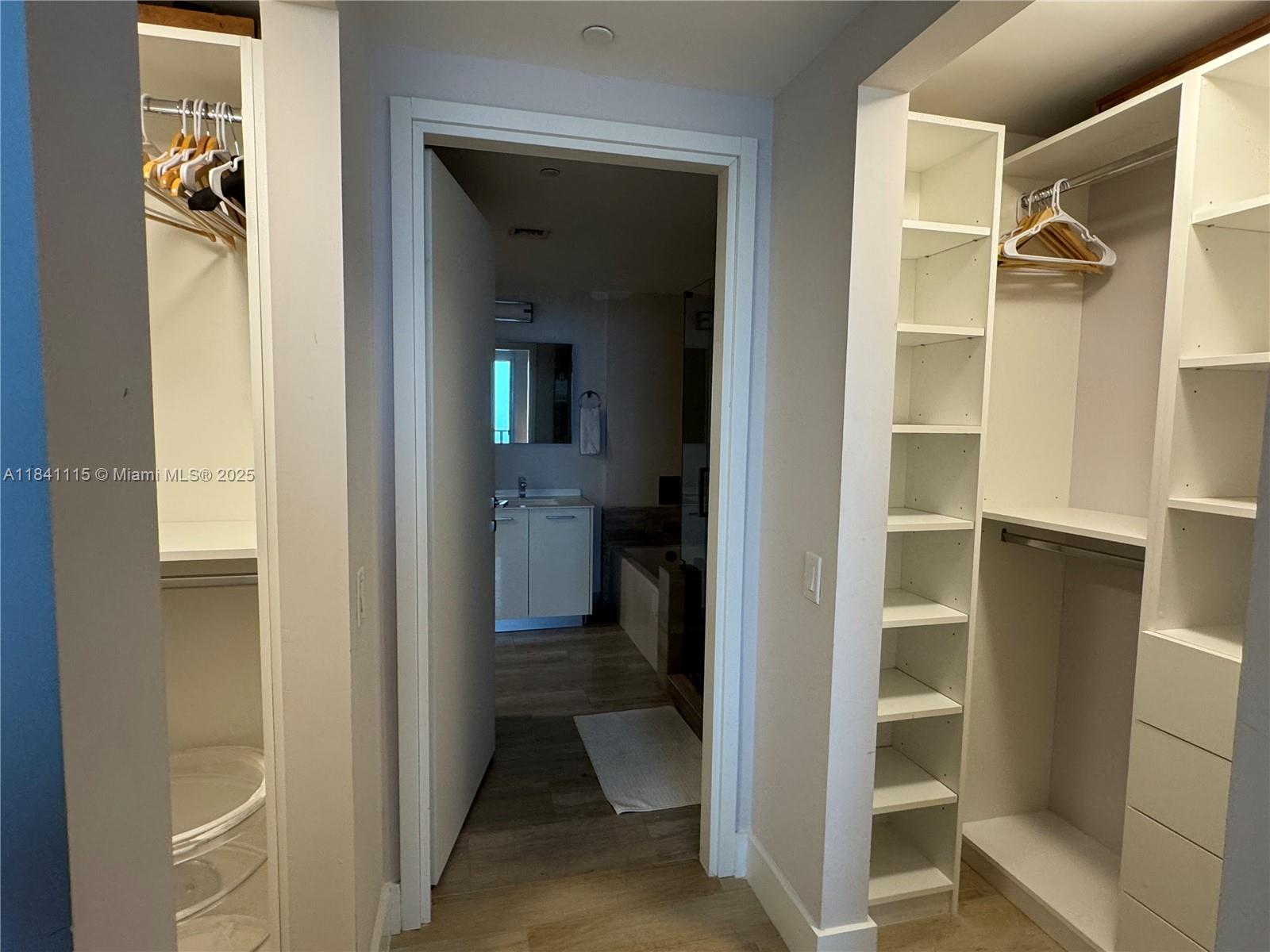 1300 Brickell Bay Dr #1808, Miami, Florida image 13