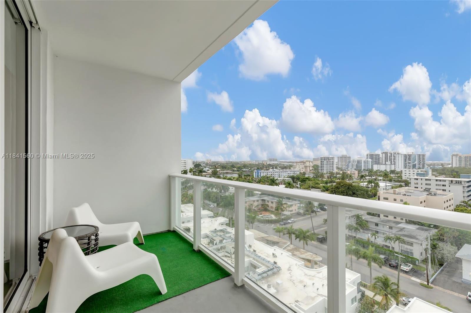 Property photo # 6