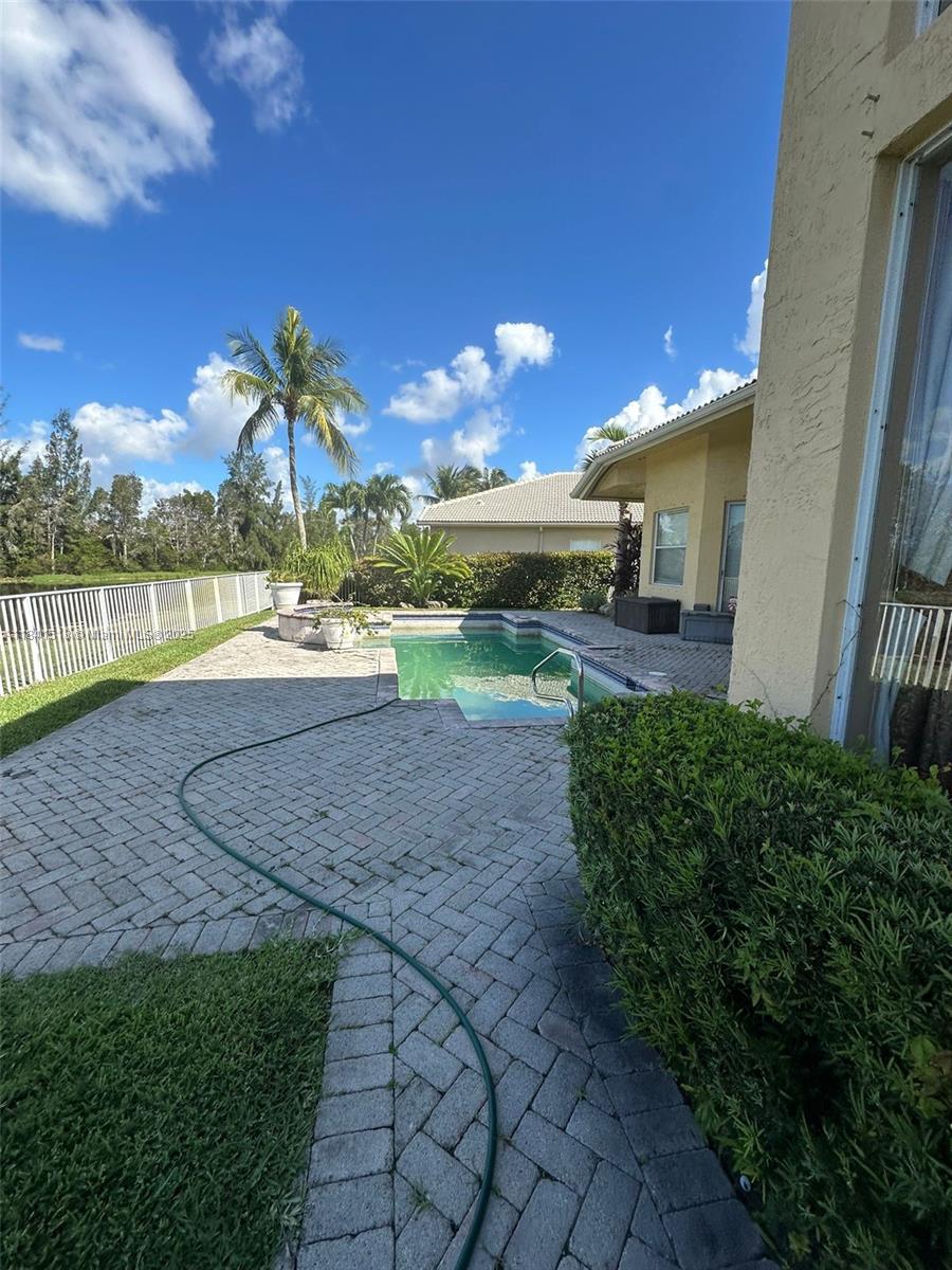 16707 NW 20th St, Pembroke Pines, Florida image 46