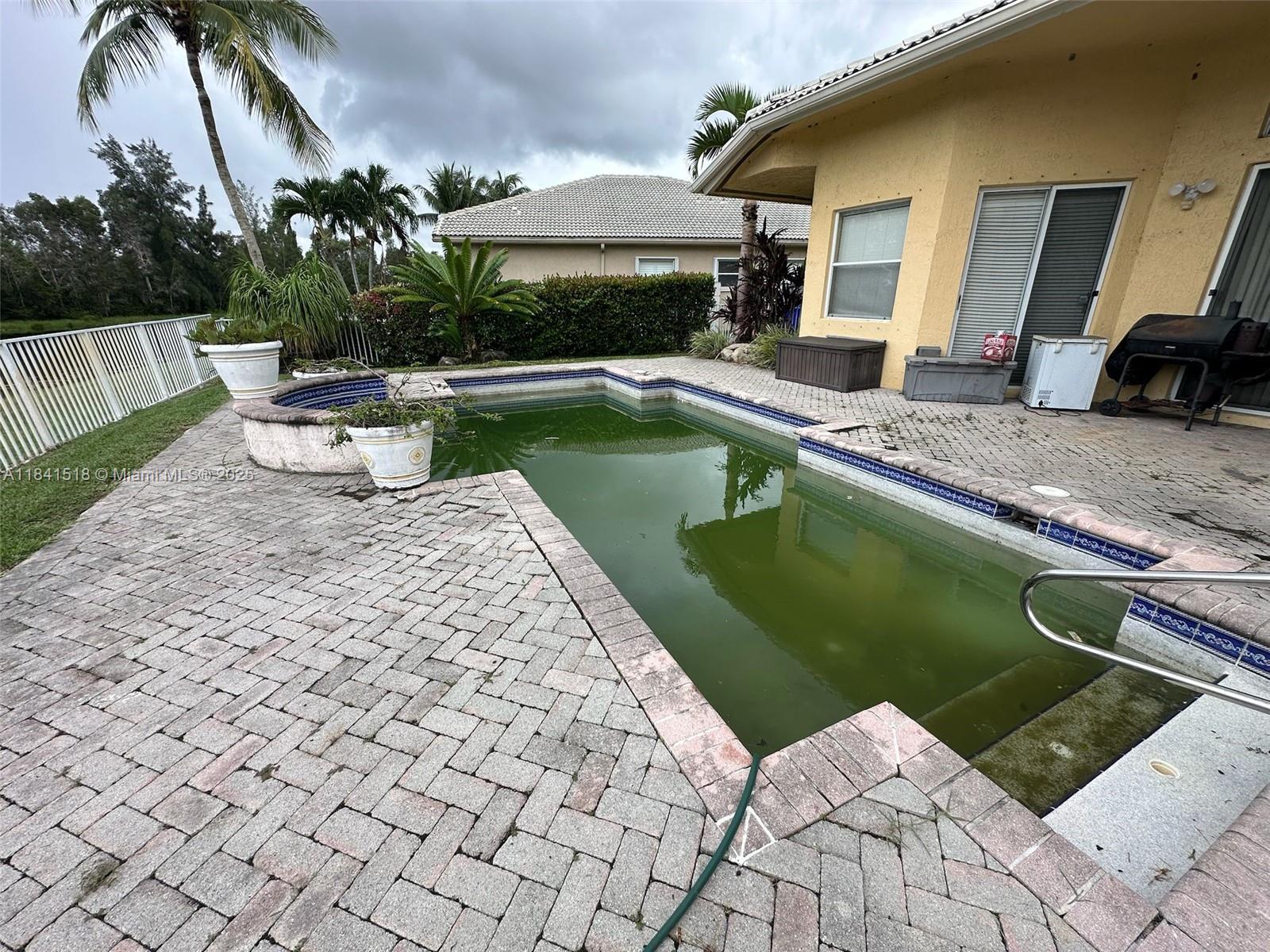 16707 NW 20th St, Pembroke Pines, Florida image 7