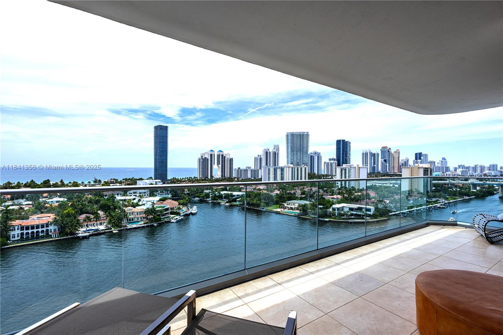19707 Turnberry Way #18J, Aventura, Florida image 1