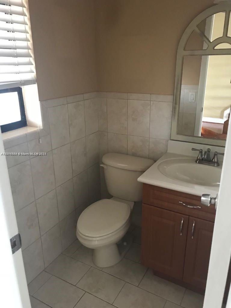 2730 W 60th St #66, Hialeah, Florida image 7