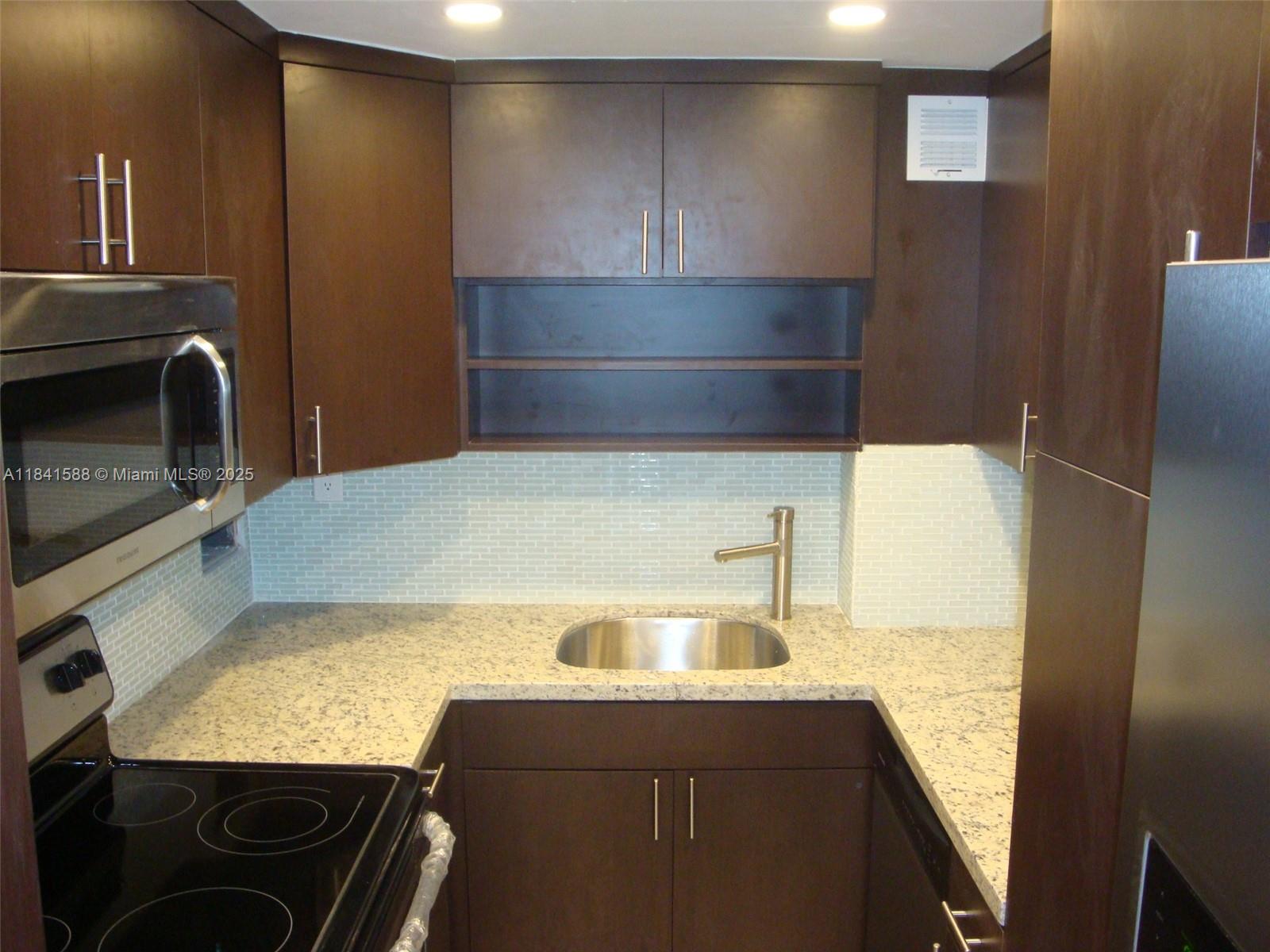 Property photo # 7
