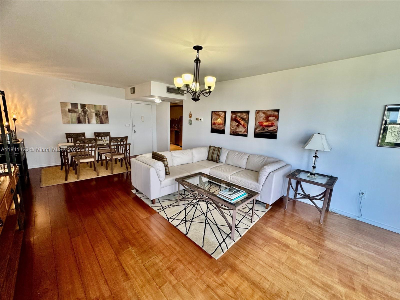Residential, Aventura, Florida image 4