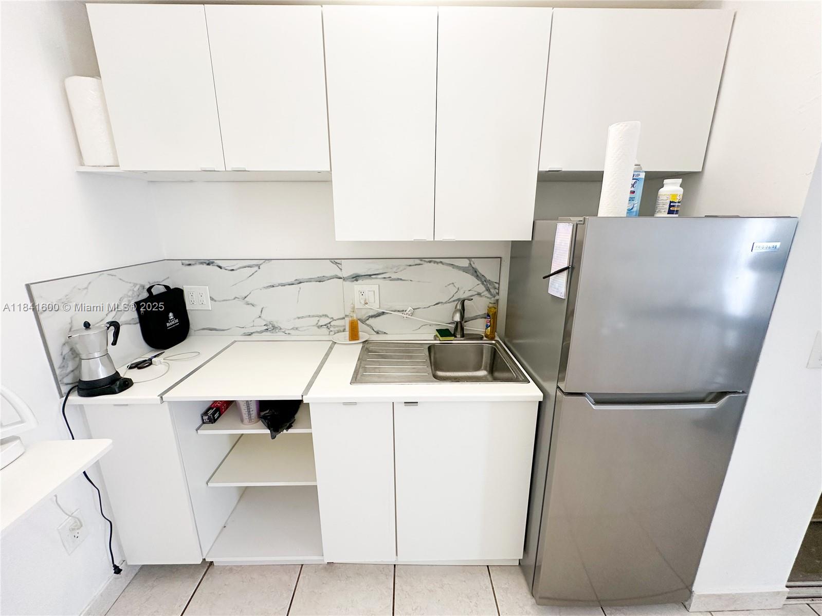 2160 Bay Dr #2-11, Miami Beach, Florida image 12
