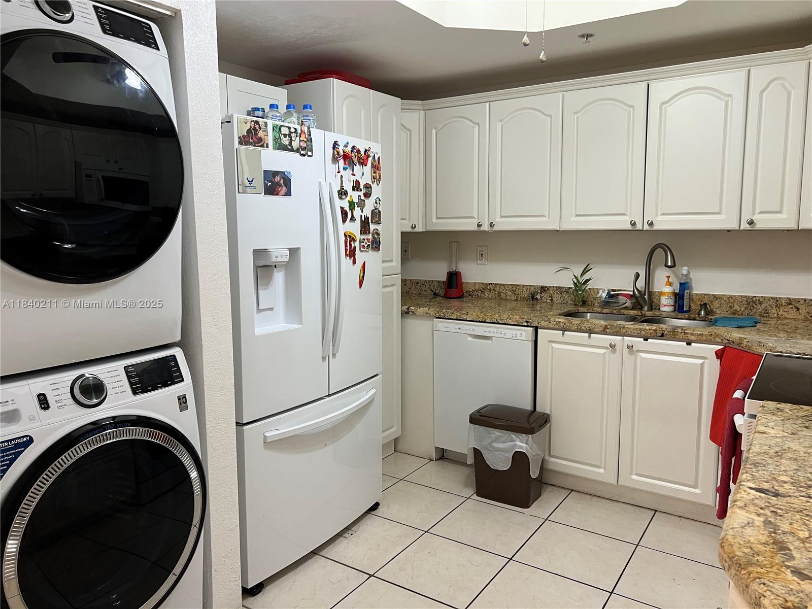 17425 NW 75th Pl #105, Hialeah, Florida image 2