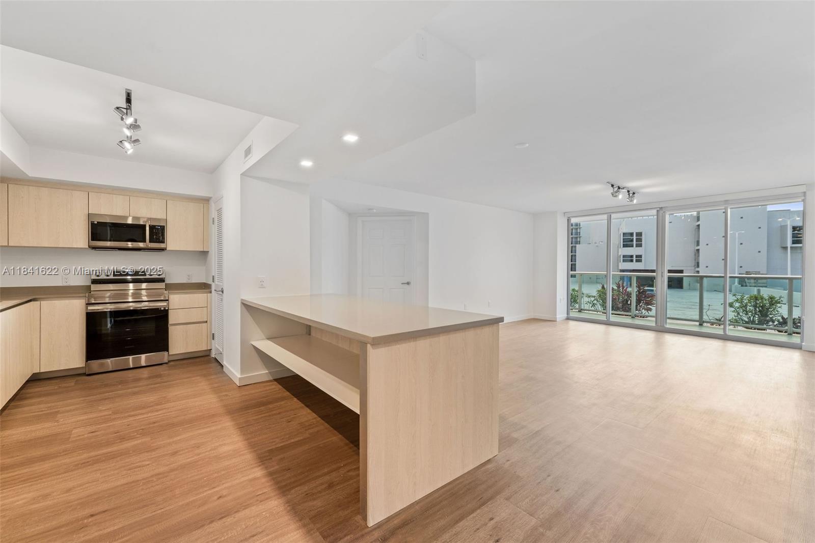 Property photo # 4