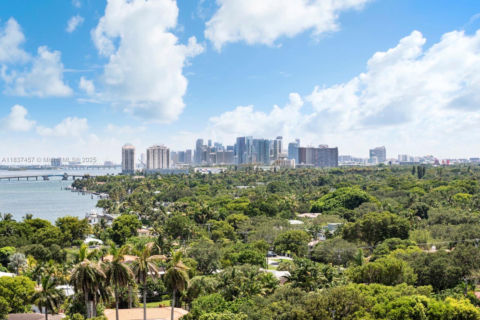 2000 Towerside Ter #1512, Miami, Florida image 26