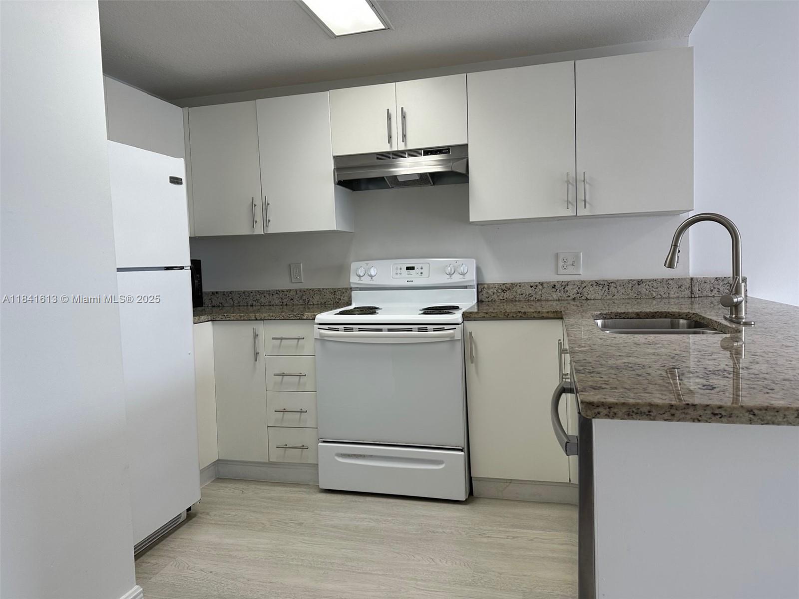 Property photo # 7