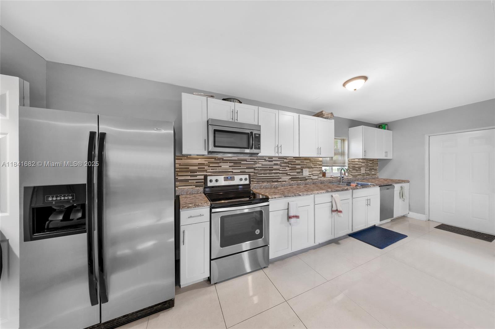 12090 NW 12th Ave, North Miami, Florida image 30