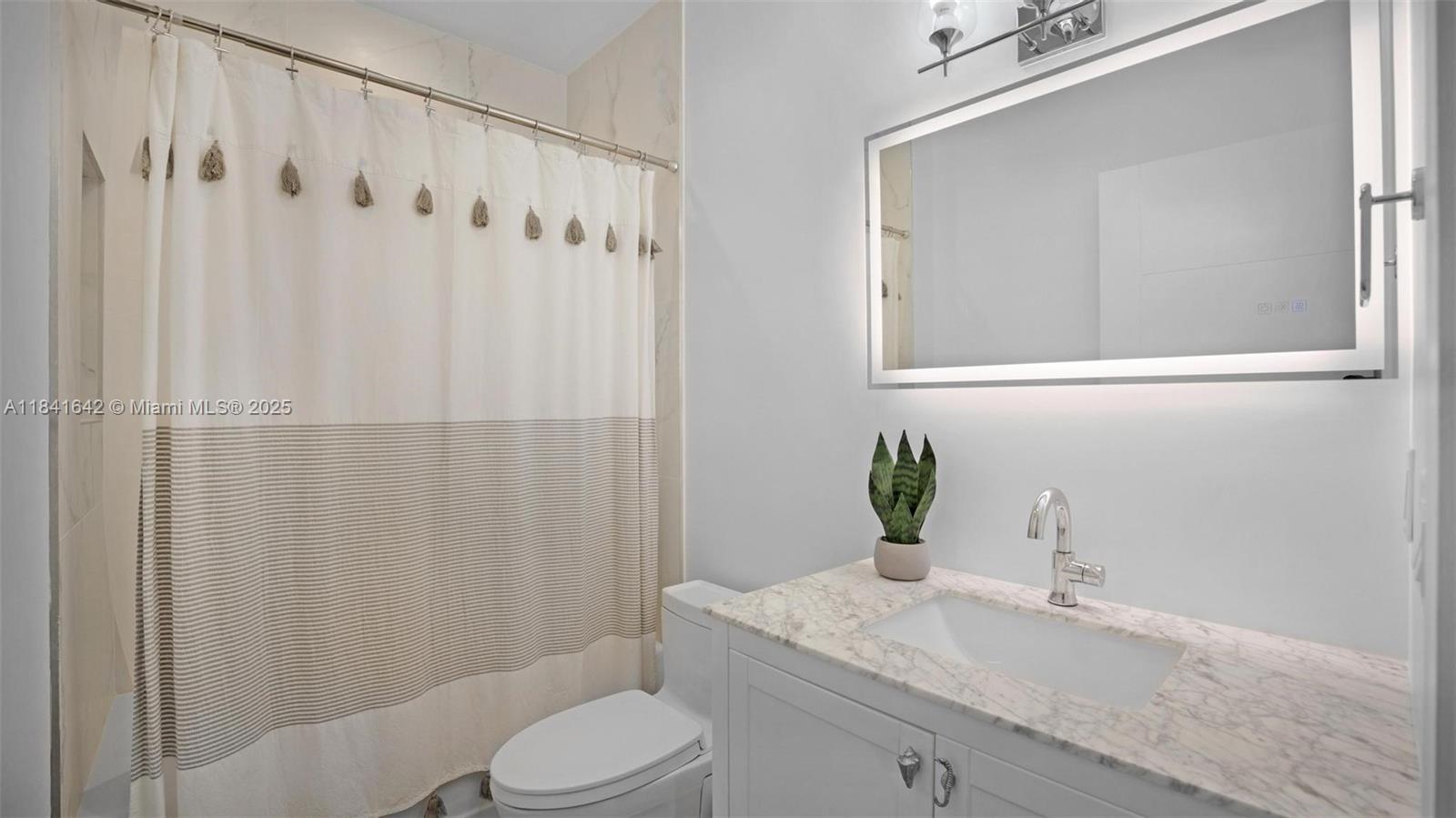 7000 Island Blvd #403, Aventura, Florida image 29