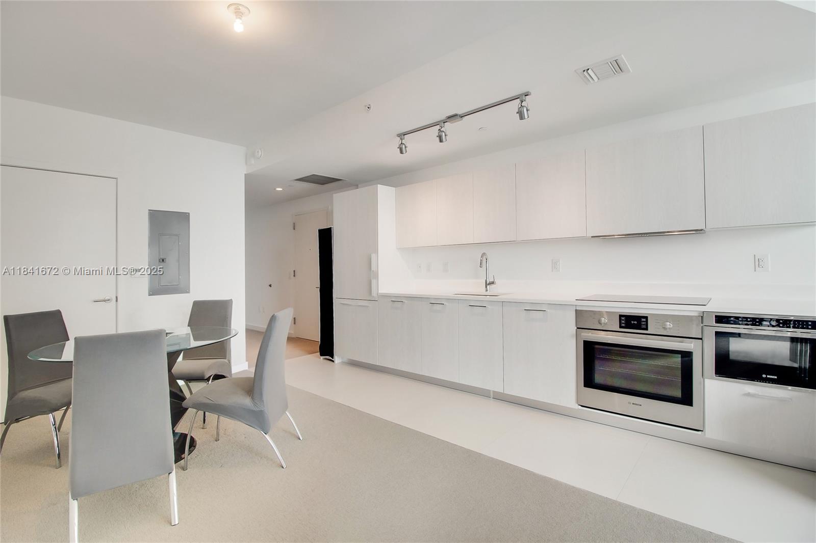 501 NE 31st St #3607, Miami, Florida image 4