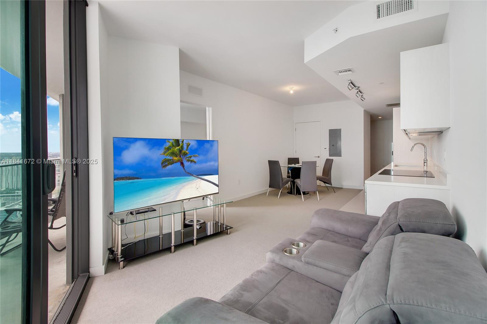 501 NE 31st St #3607, Miami, Florida image 5