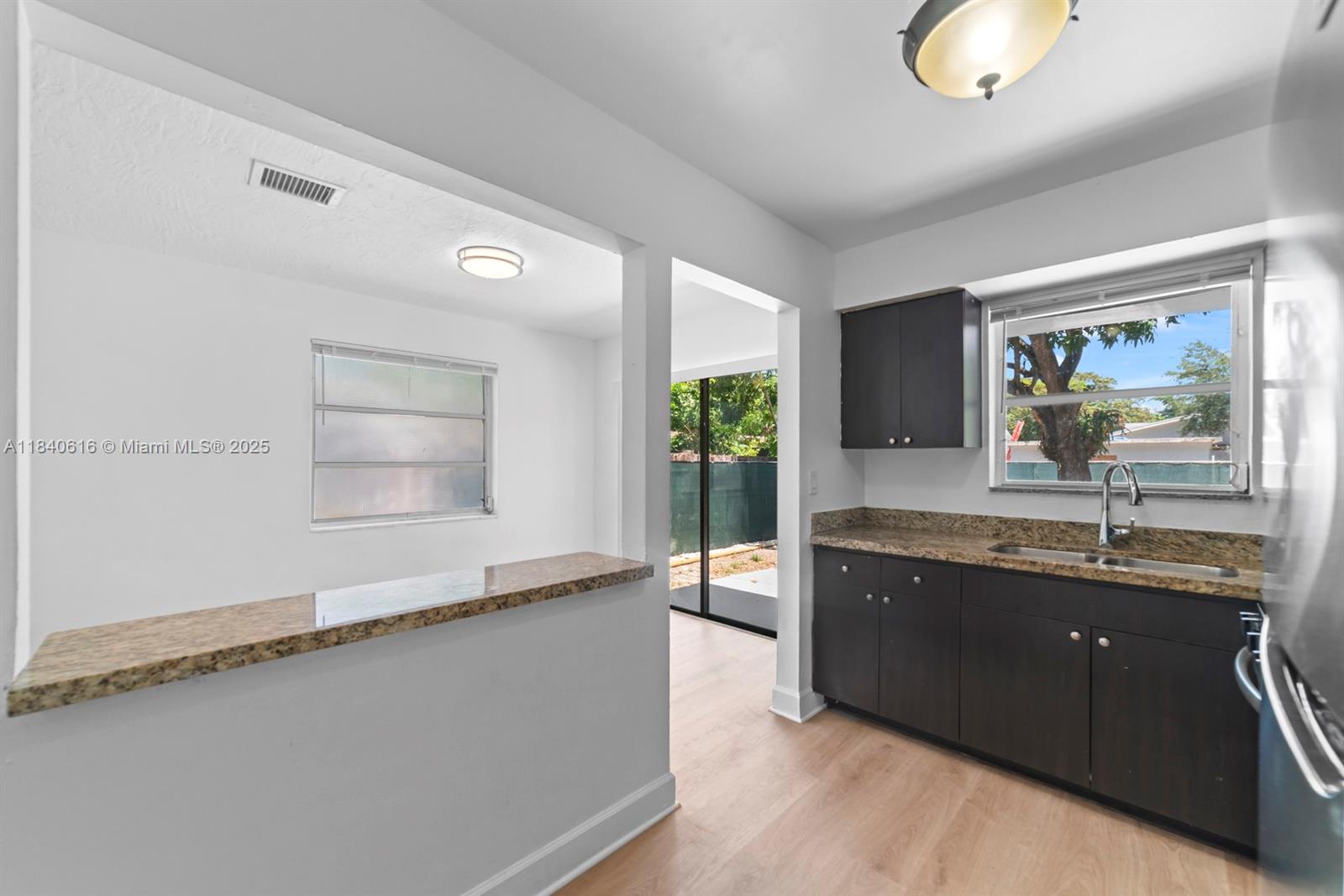 Property photo # 7