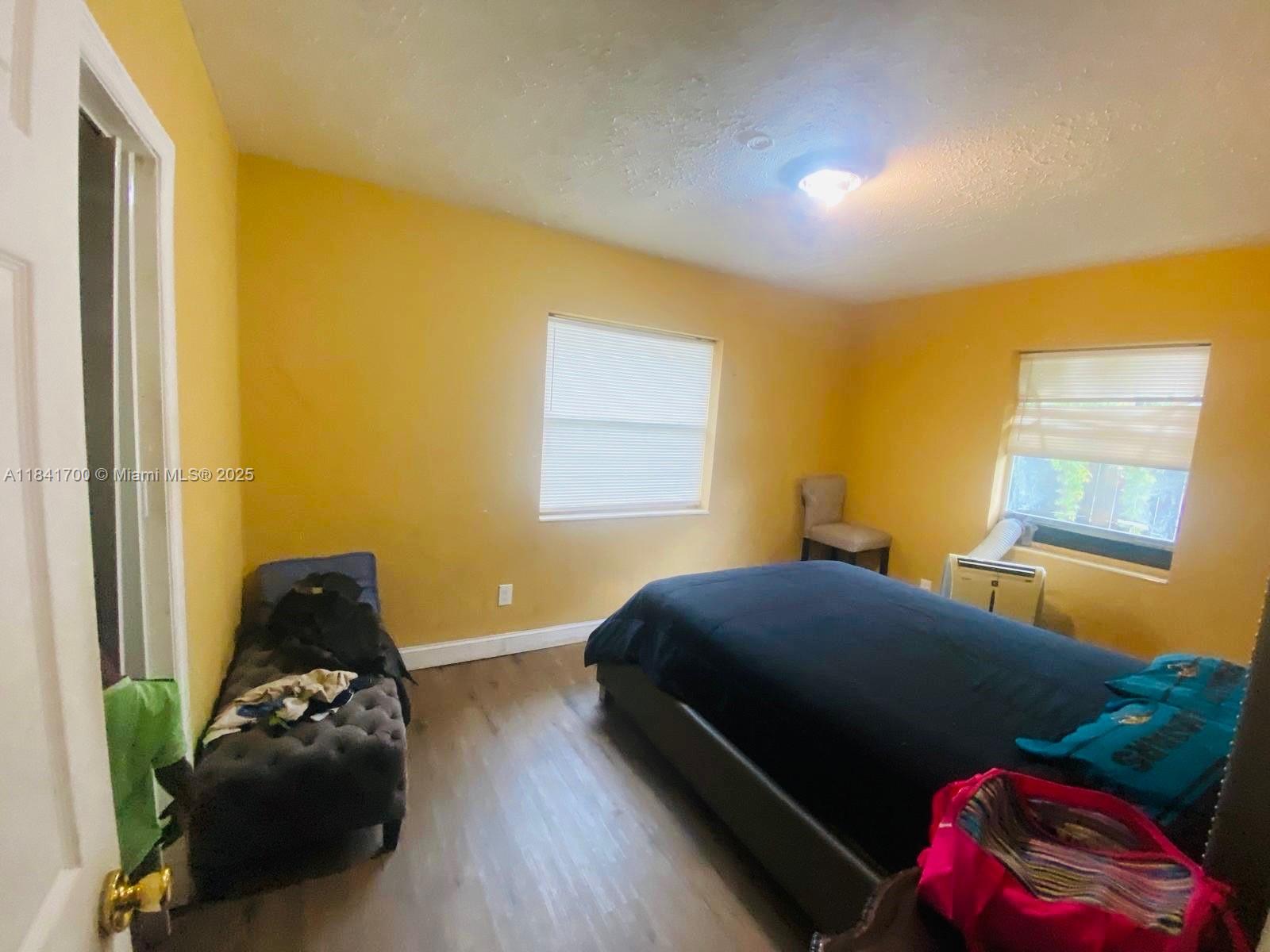 69 W 45 Street, Jacksonville, Florida image 6