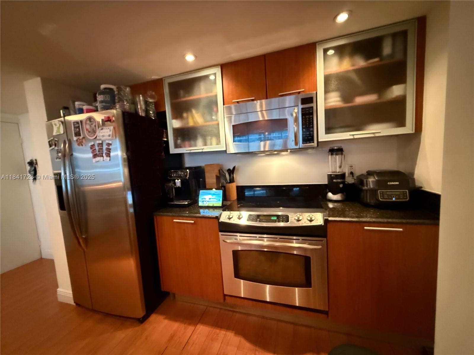Property photo # 6
