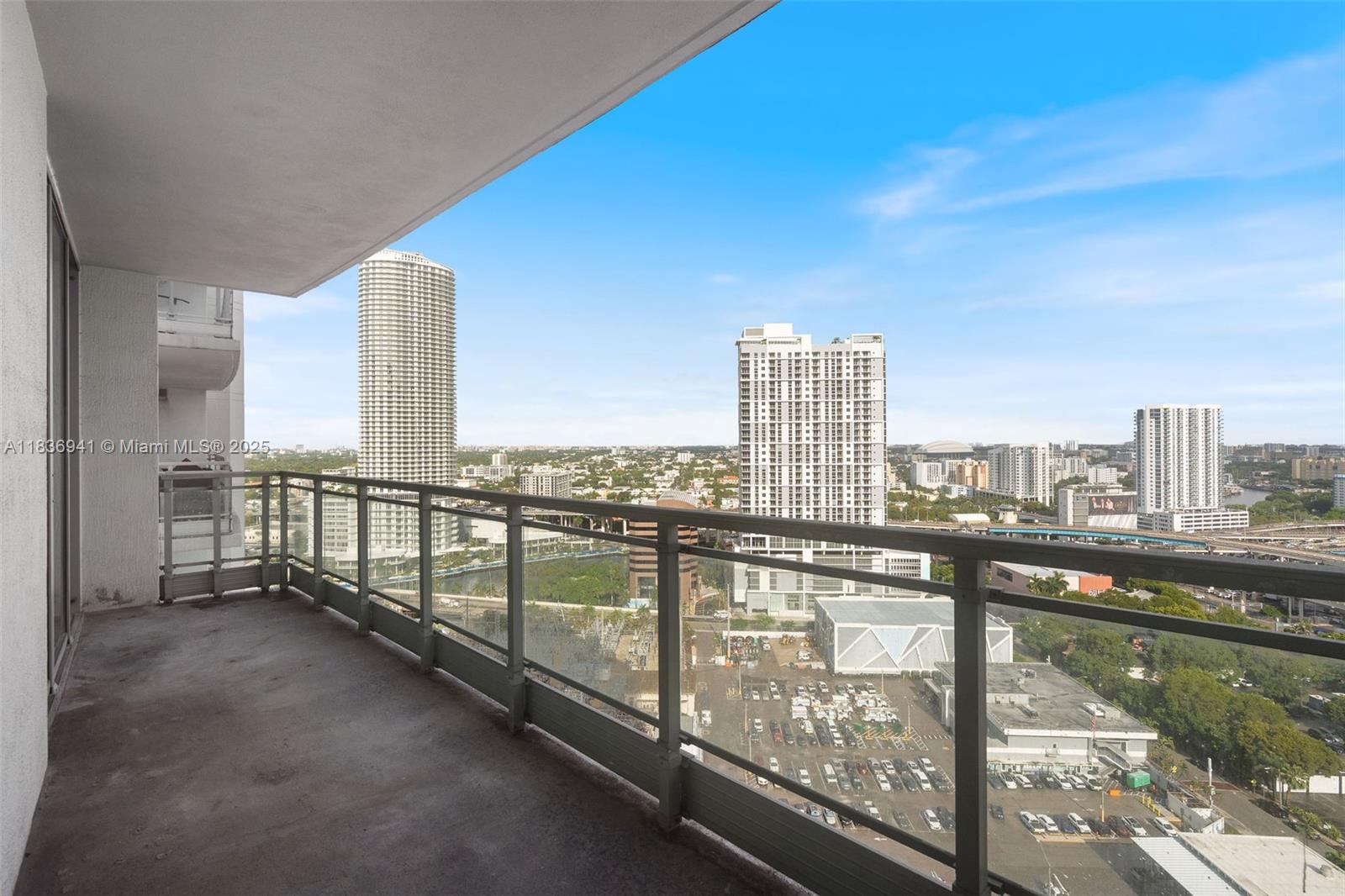 90 SW 3rd St #2506, Miami, Florida image 12