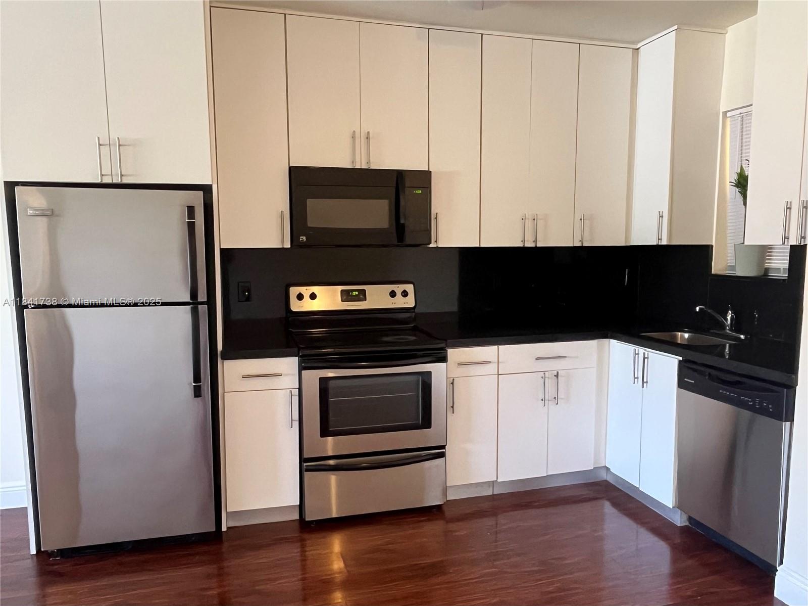 Property photo # 4