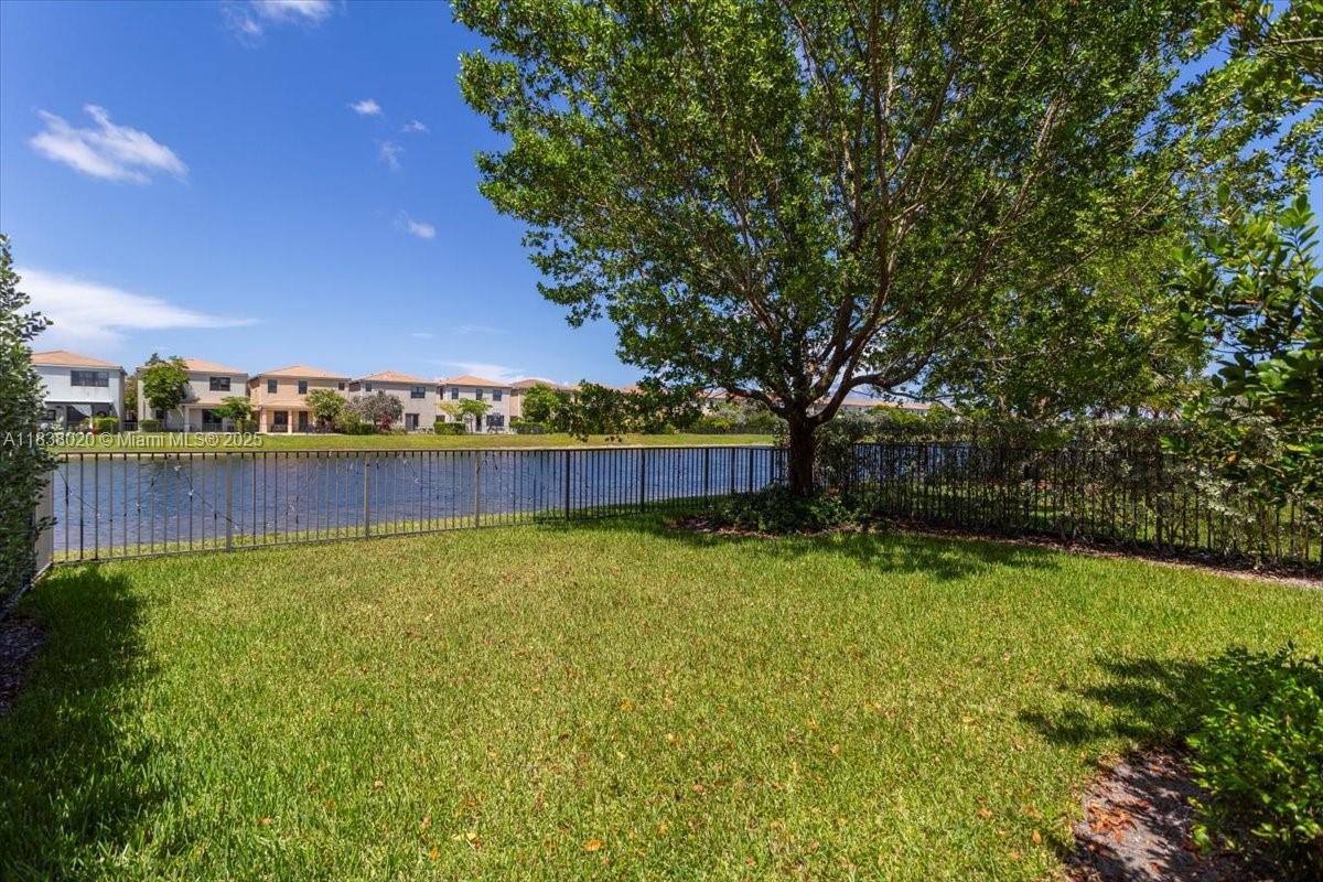 Property photo # 9