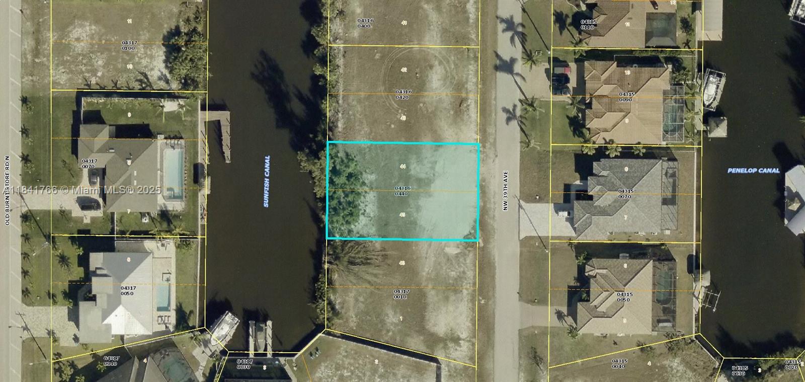 1612 NW 39th Ave, Cape Coral, Florida image 1