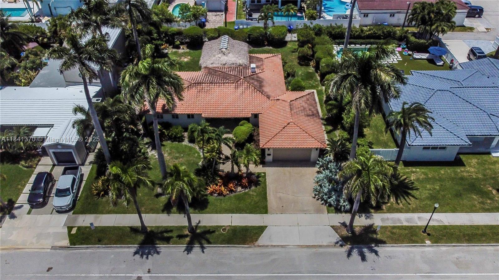742 Harrison St, Hollywood, Florida image 36