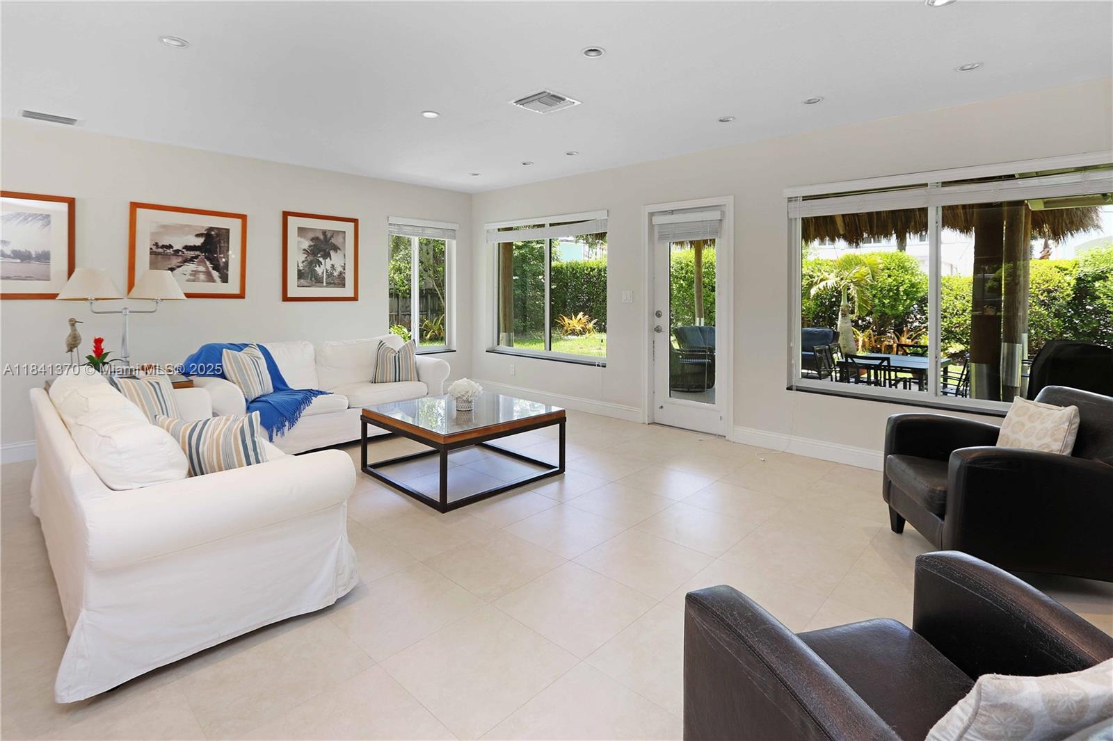 742 Harrison St, Hollywood, Florida image 4