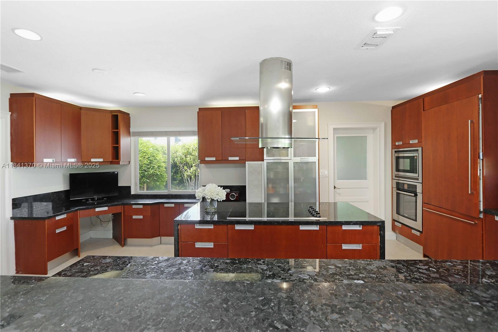 742 Harrison St, Hollywood, Florida image 9