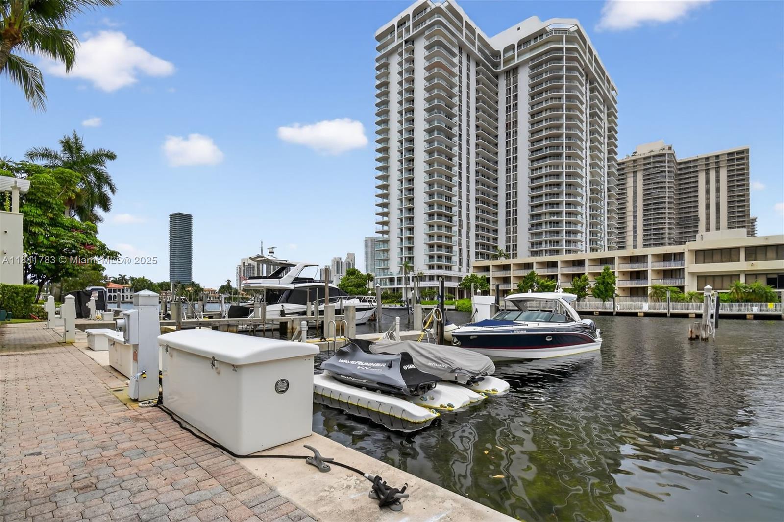 19925 NE 39th Pl Boat Slip #17, Aventura, Florida image 3