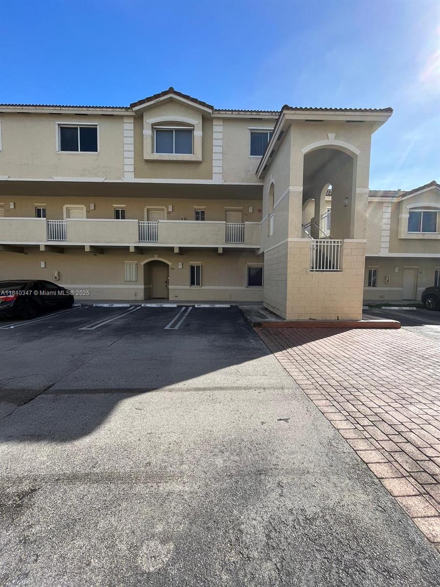 Property photo # 0