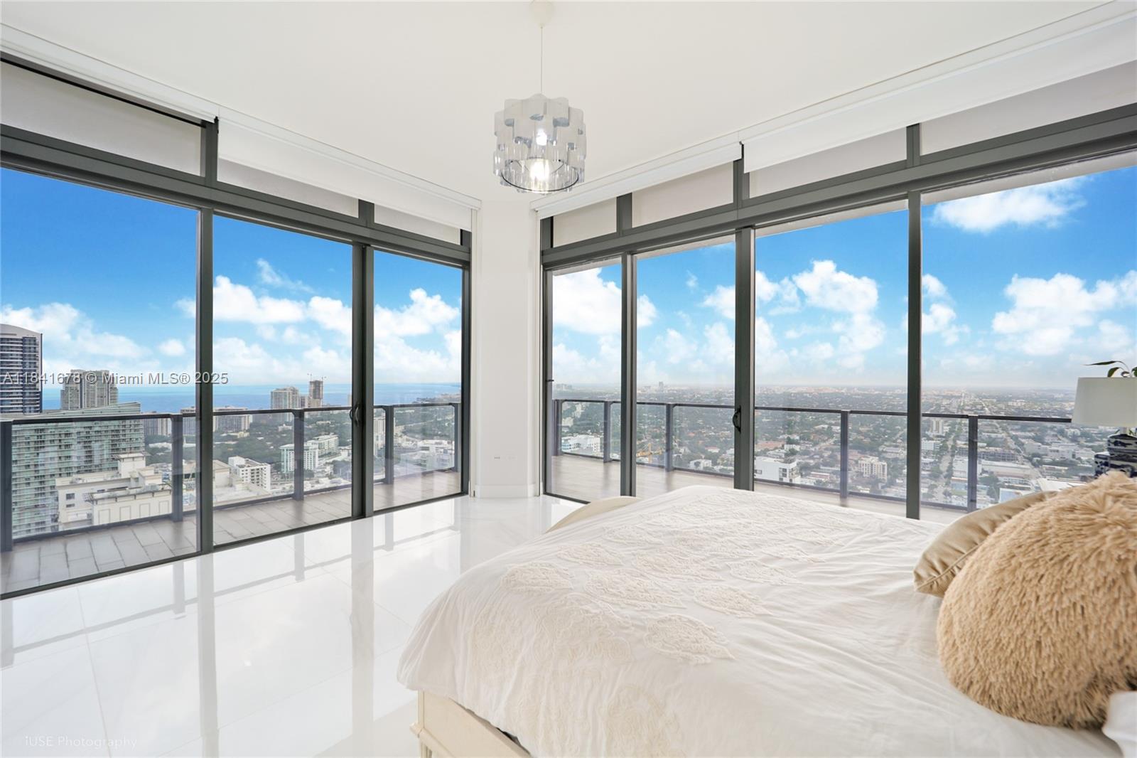 88 SW 7 Street #4101, Miami, Florida image 16