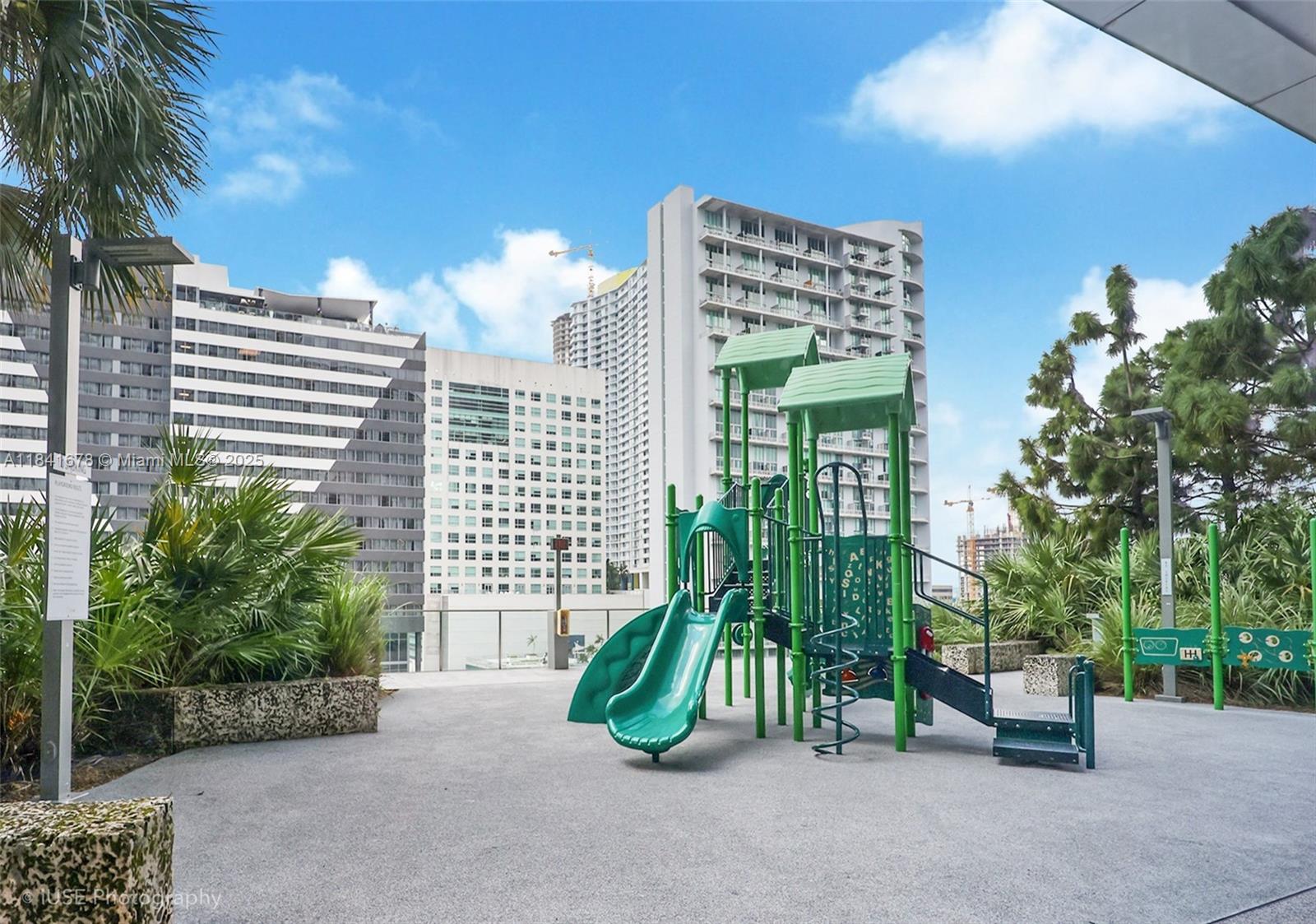 88 SW 7 Street #4101, Miami, Florida image 33